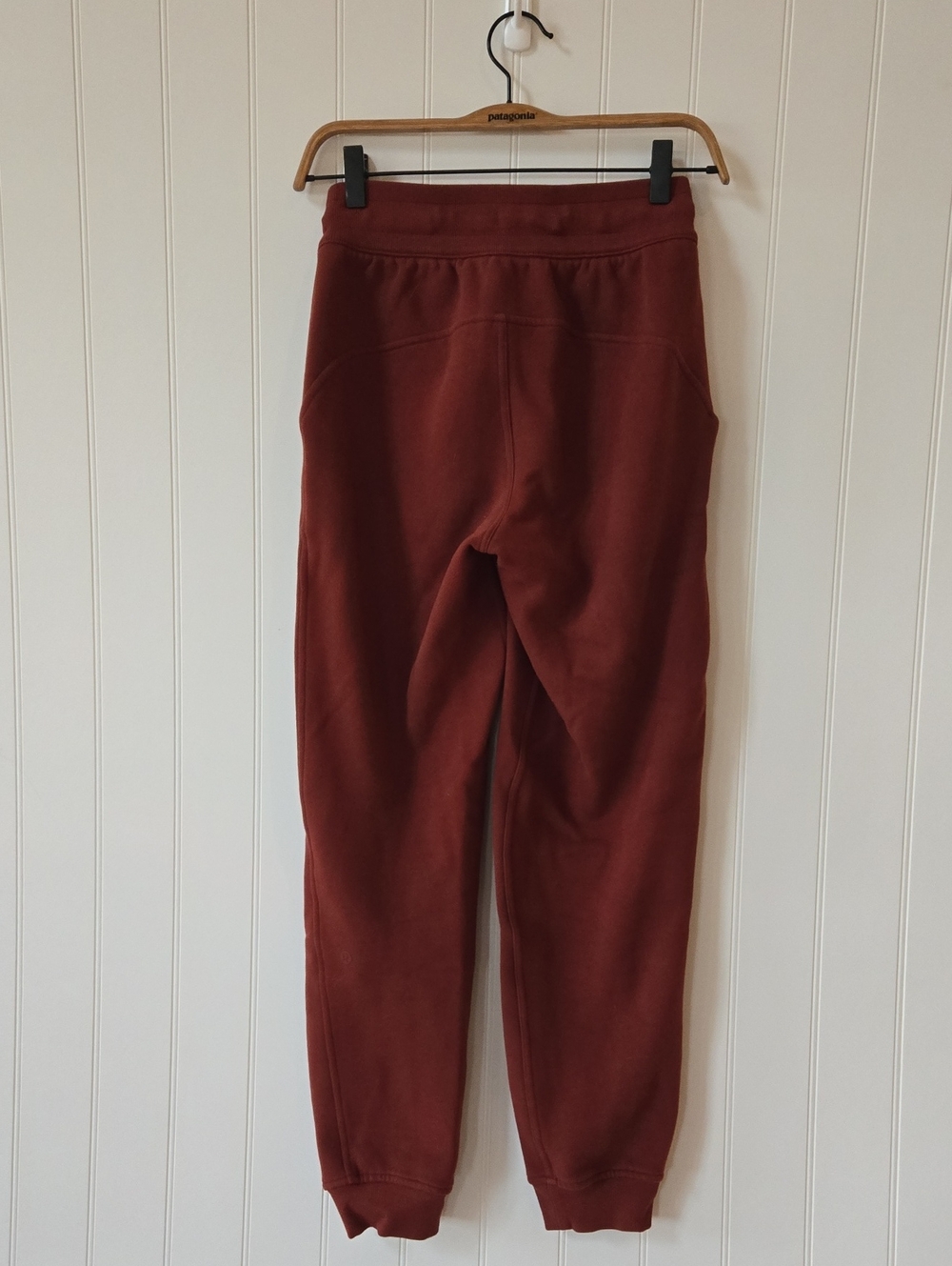 Lululemon Scuba High-Rise Jogger - Picture 4 of 8